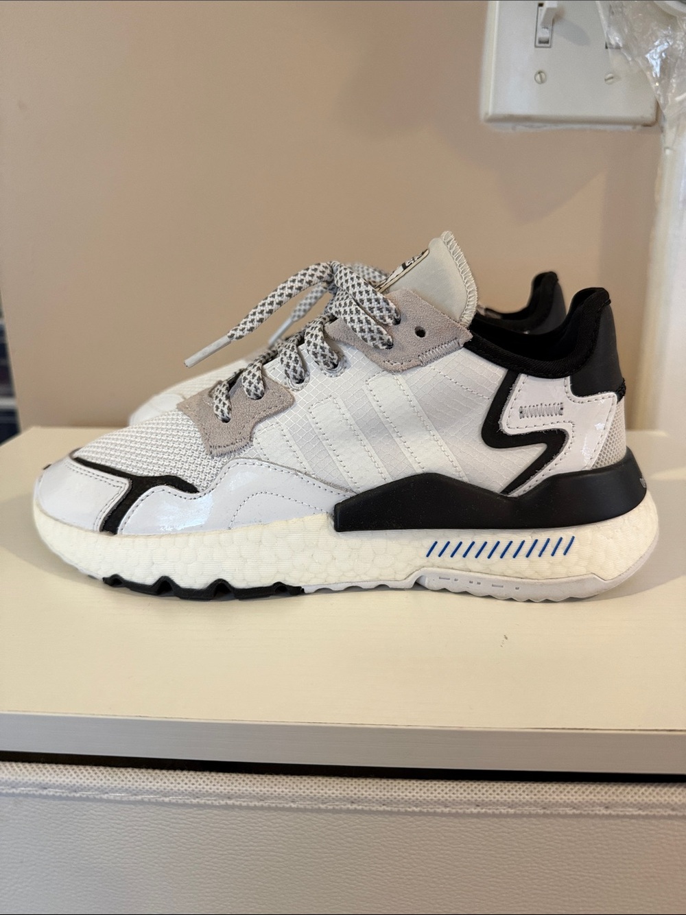 Star Wars x adidas Nite Jogger Stormtrooper FW2287 Youth 7/W8.5